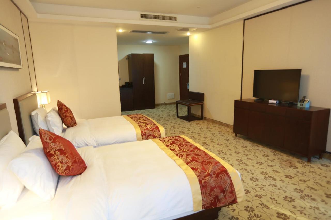 Guangzhou Seaman Club Hotel Exterior photo