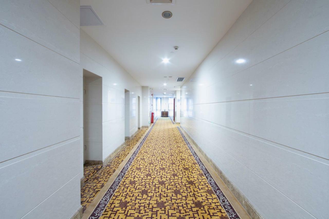Guangzhou Seaman Club Hotel Exterior photo