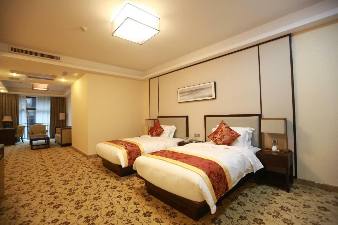 Guangzhou Seaman Club Hotel Exterior photo