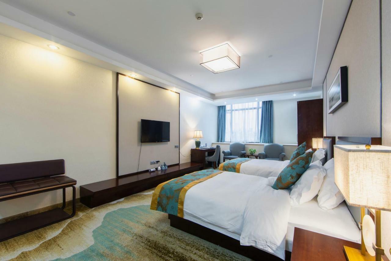 Guangzhou Seaman Club Hotel Exterior photo
