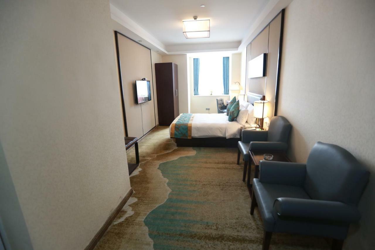 Guangzhou Seaman Club Hotel Exterior photo
